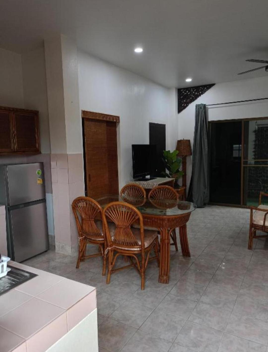 Patong Sunbeach Mansion Exterior foto
